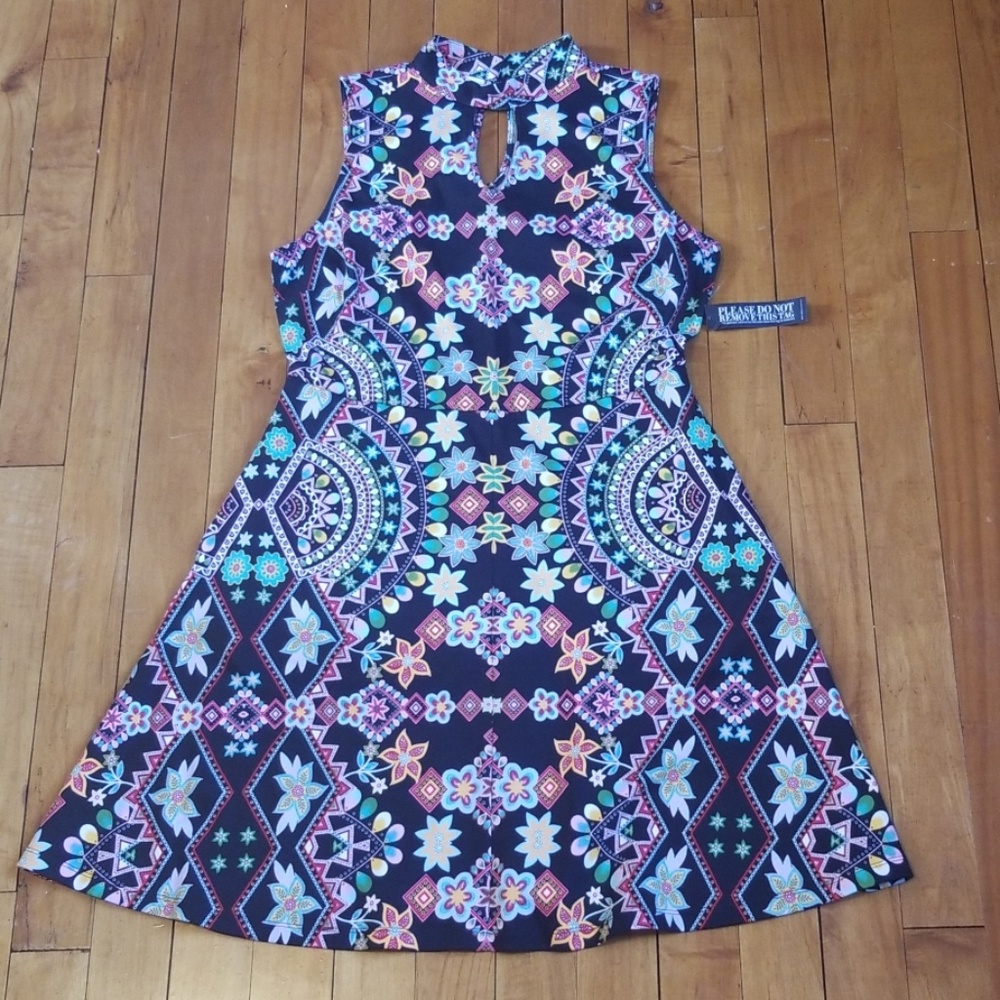 New York & Company black floral dress with pockets